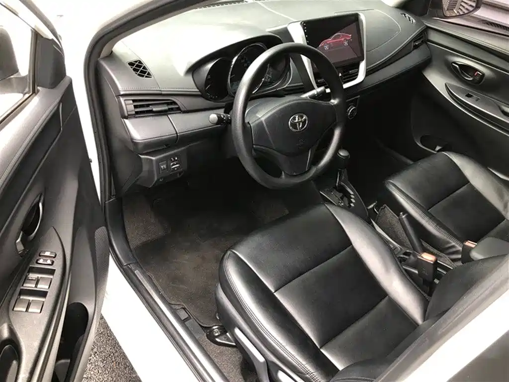 Toyota YARiS L Zhi Xuan 2019 1.5E CVT MeiDong Edition China VI фото 7