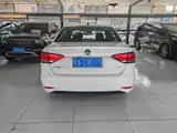 Фото 8 - Volkswagen Lavida