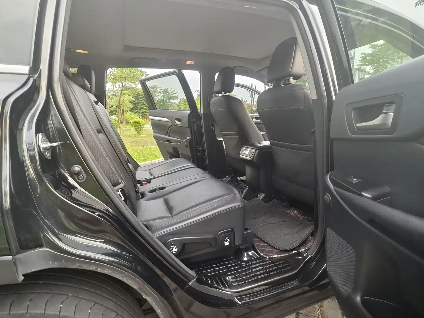 Toyota Highlander 2018 2.0T 4WD Luxury 7-seater (China V) фото 16