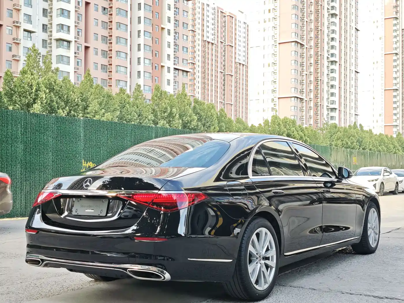 Mercedes-Benz S-Class 2023 Model S 400 L Business Edition фото 8