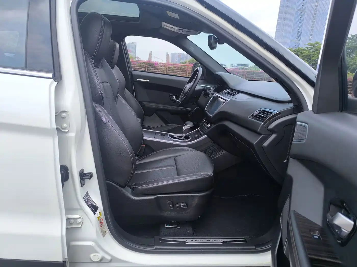 Landwind X7 2018 2018 Jinyue 1.5T Panorama Ultimate