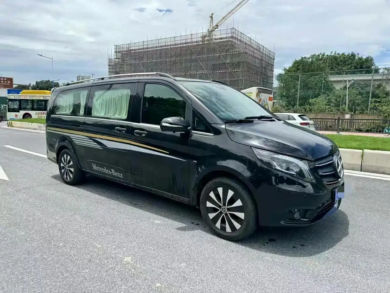 Mercedes-Benz Vito 2021 2.0T Elite 7-Seater фото 2