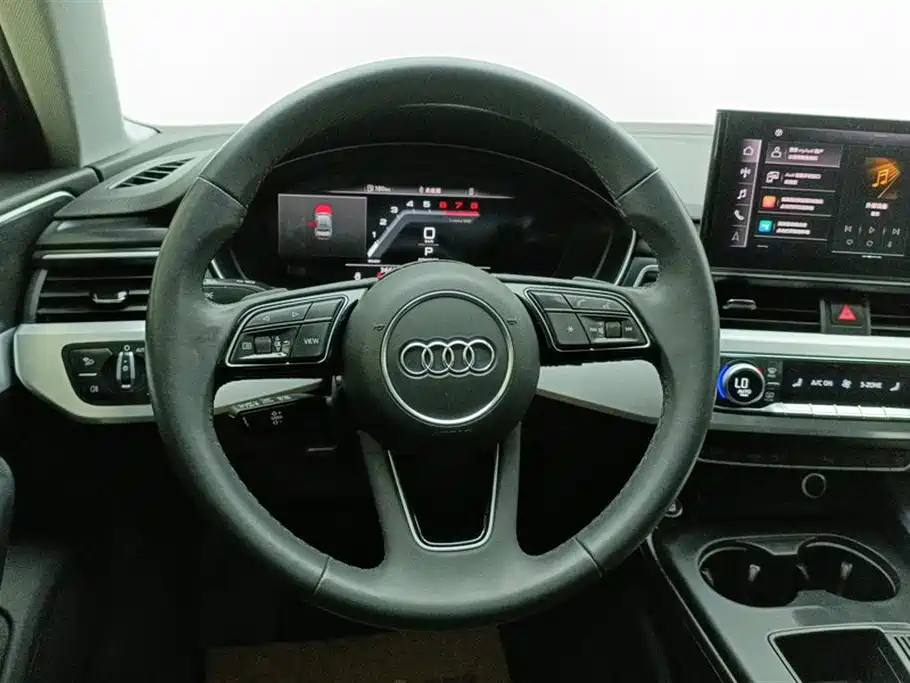 Audi A4L 2022 40 TFSI Fashion Dynamic фото 15