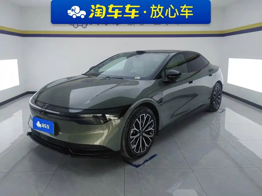 Zeekr 007 2025