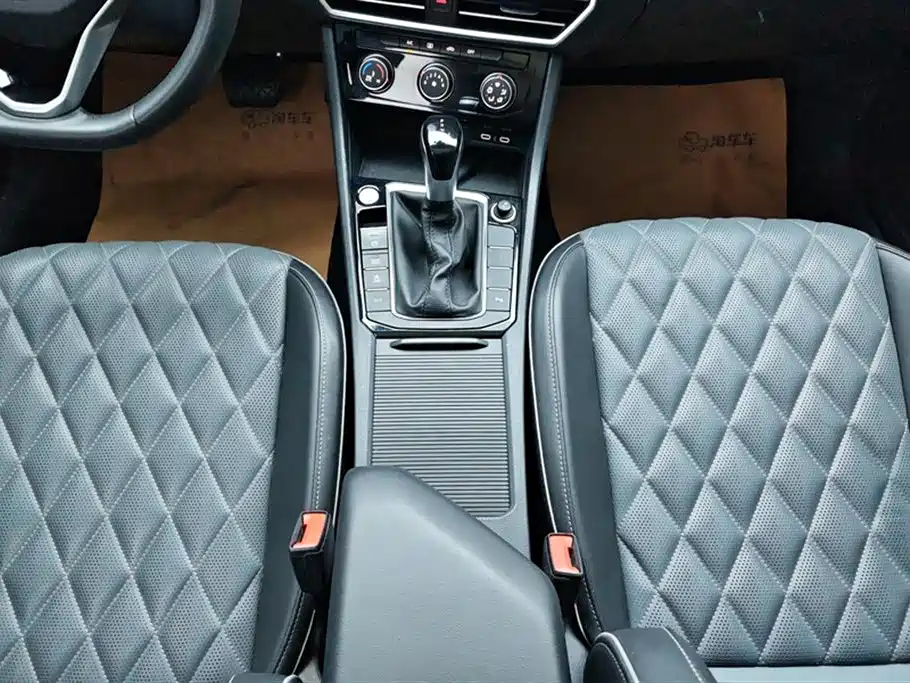 Volkswagen Sagitar 2024 300TSI DSG Surpass Edition фото 16