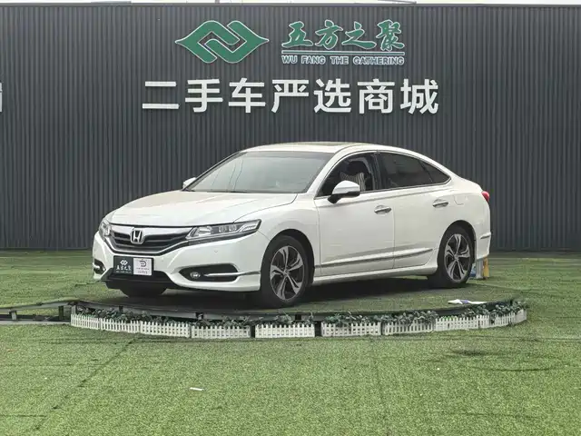 Honda Spirior 2015 2.4L Premium Edition