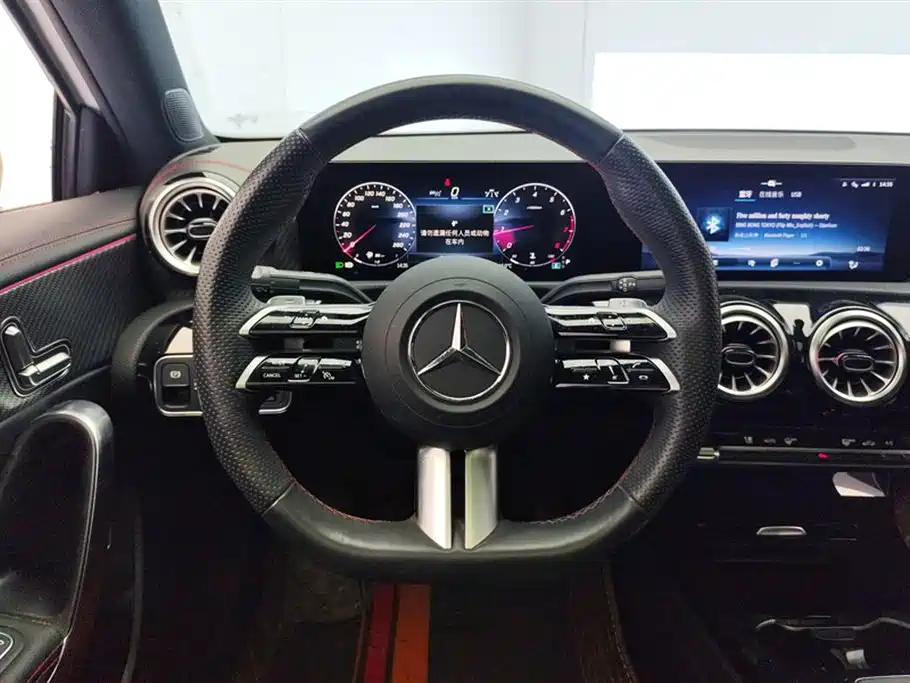 Mercedes-Benz A-Class 2023 A 200 L Fashion фото 15