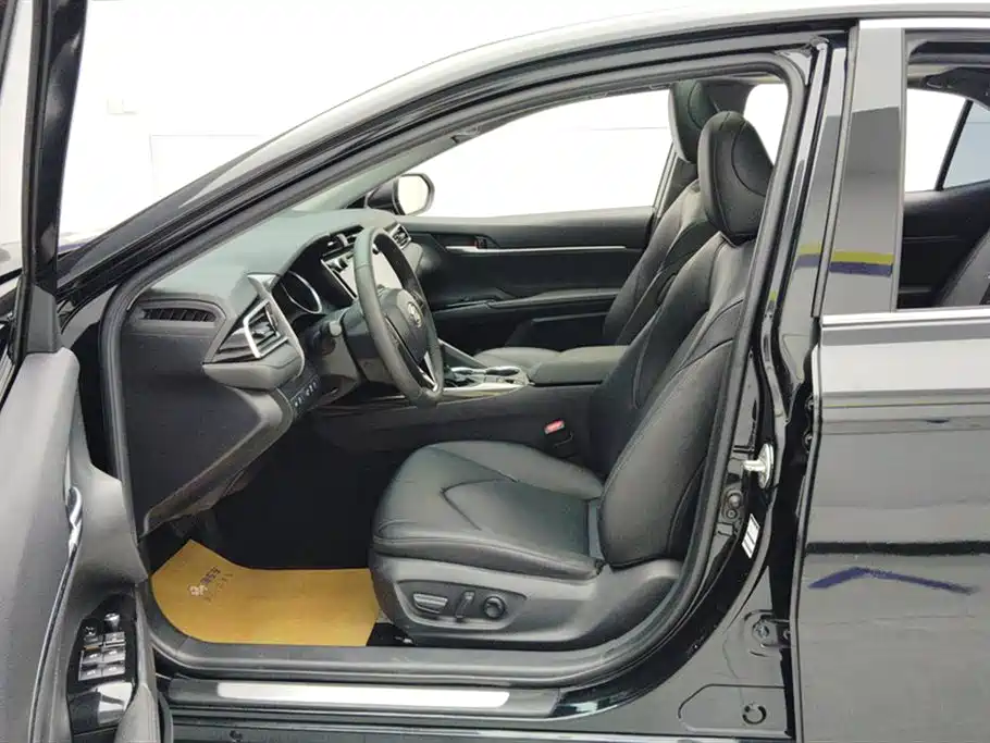Toyota Camry 2019 Facelift 2.0G Luxury Edition фото 9