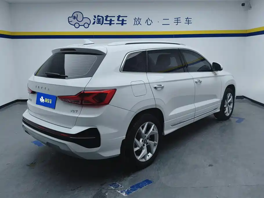 JETTA VS7