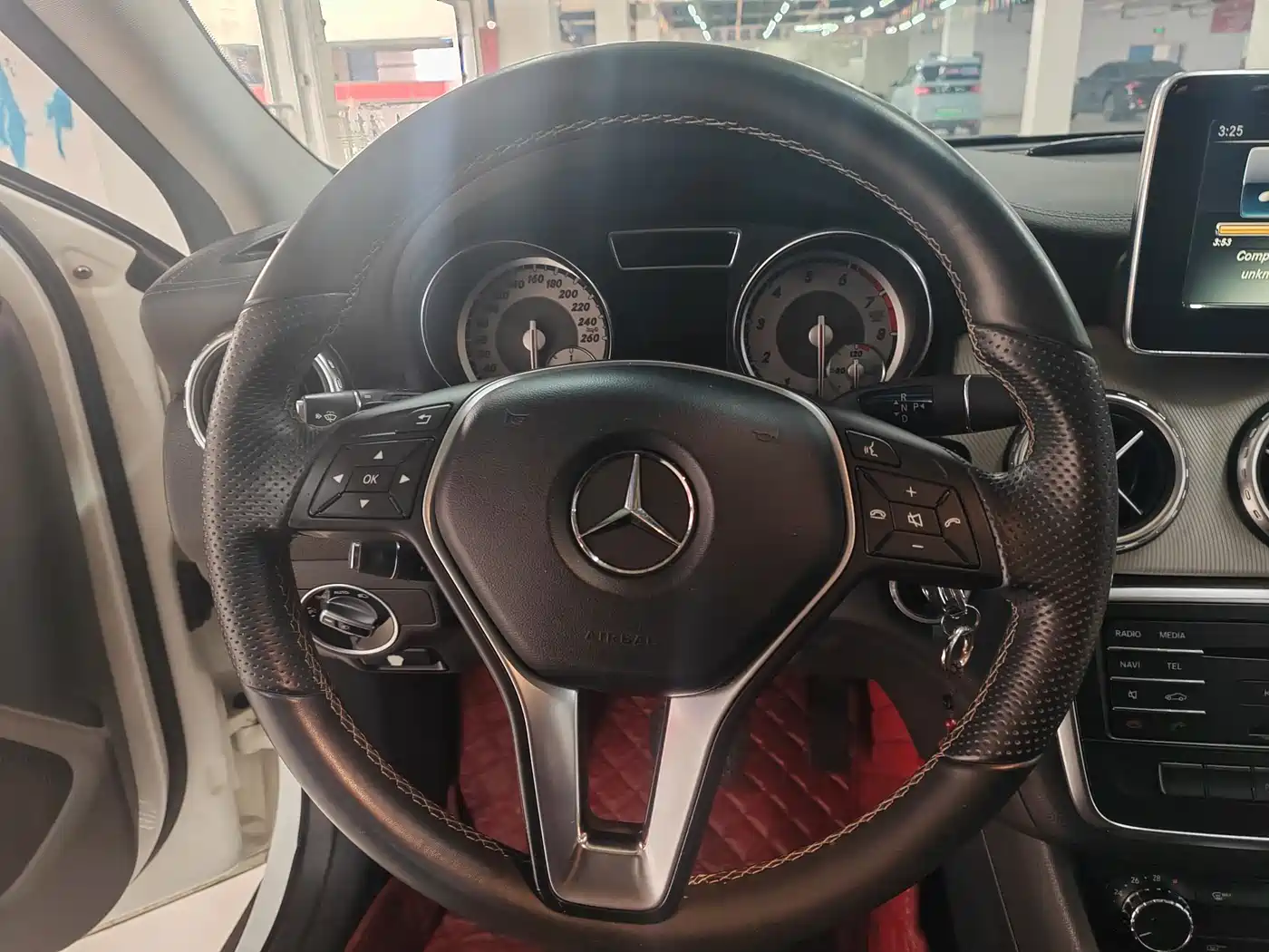 Mercedes-Benz GLA 2016 GLA 200 Fashion фото 14