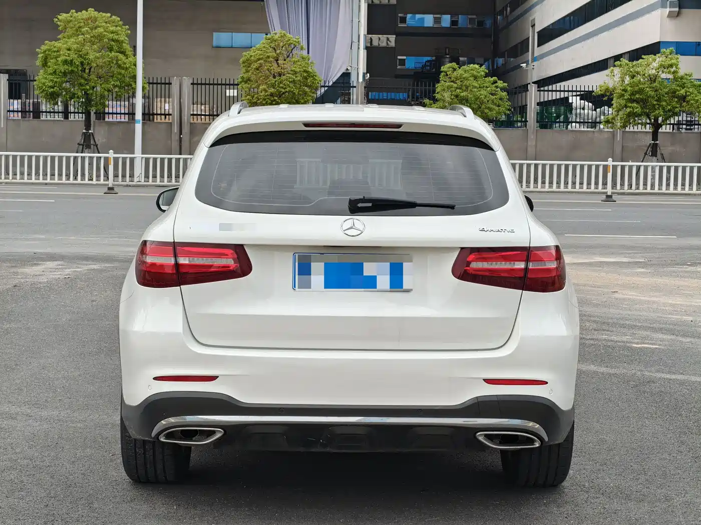 Mercedes-Benz GLC 2019 GLC 260 L 4MATIC Luxury фото 13