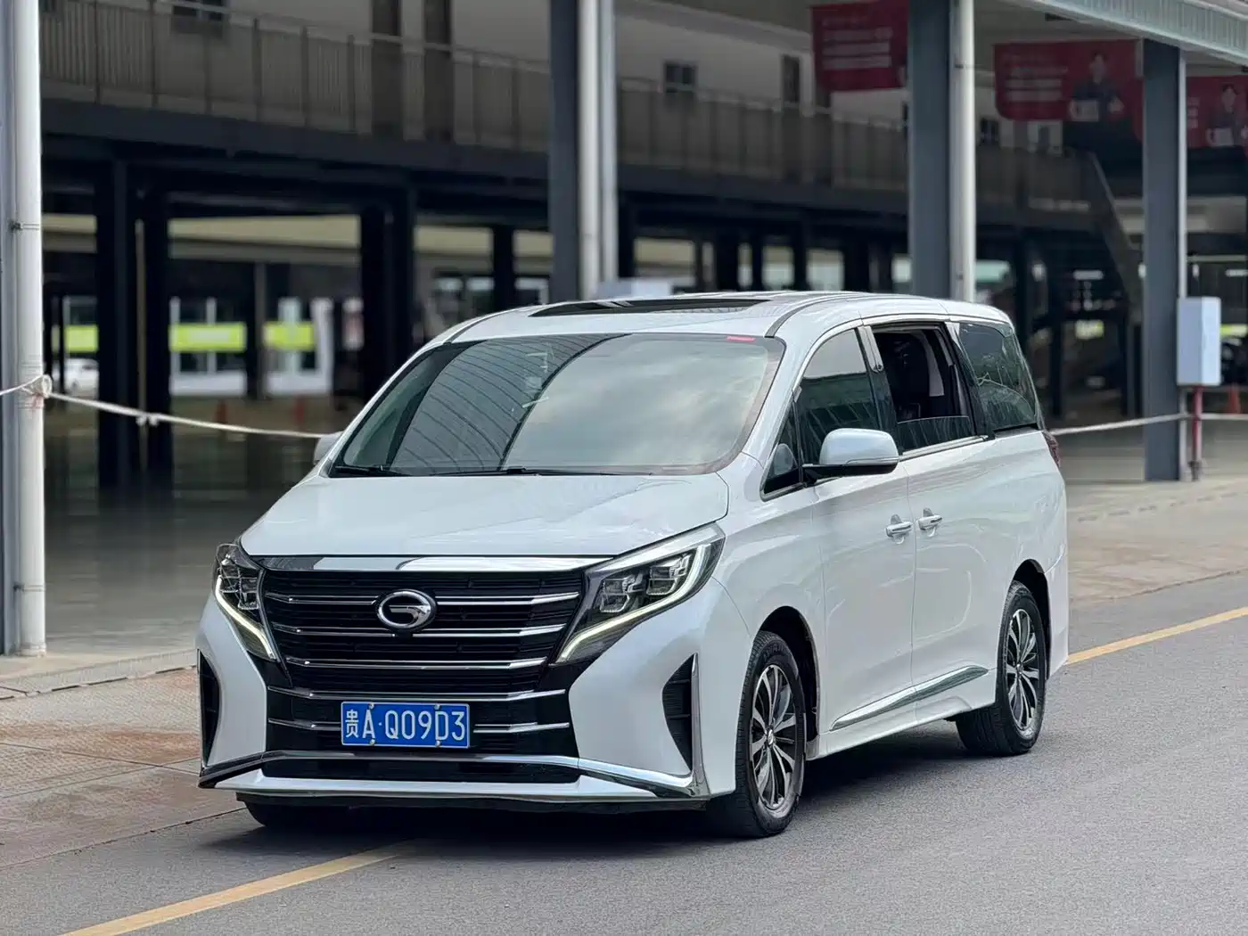 GAC TRUMPCHI M8