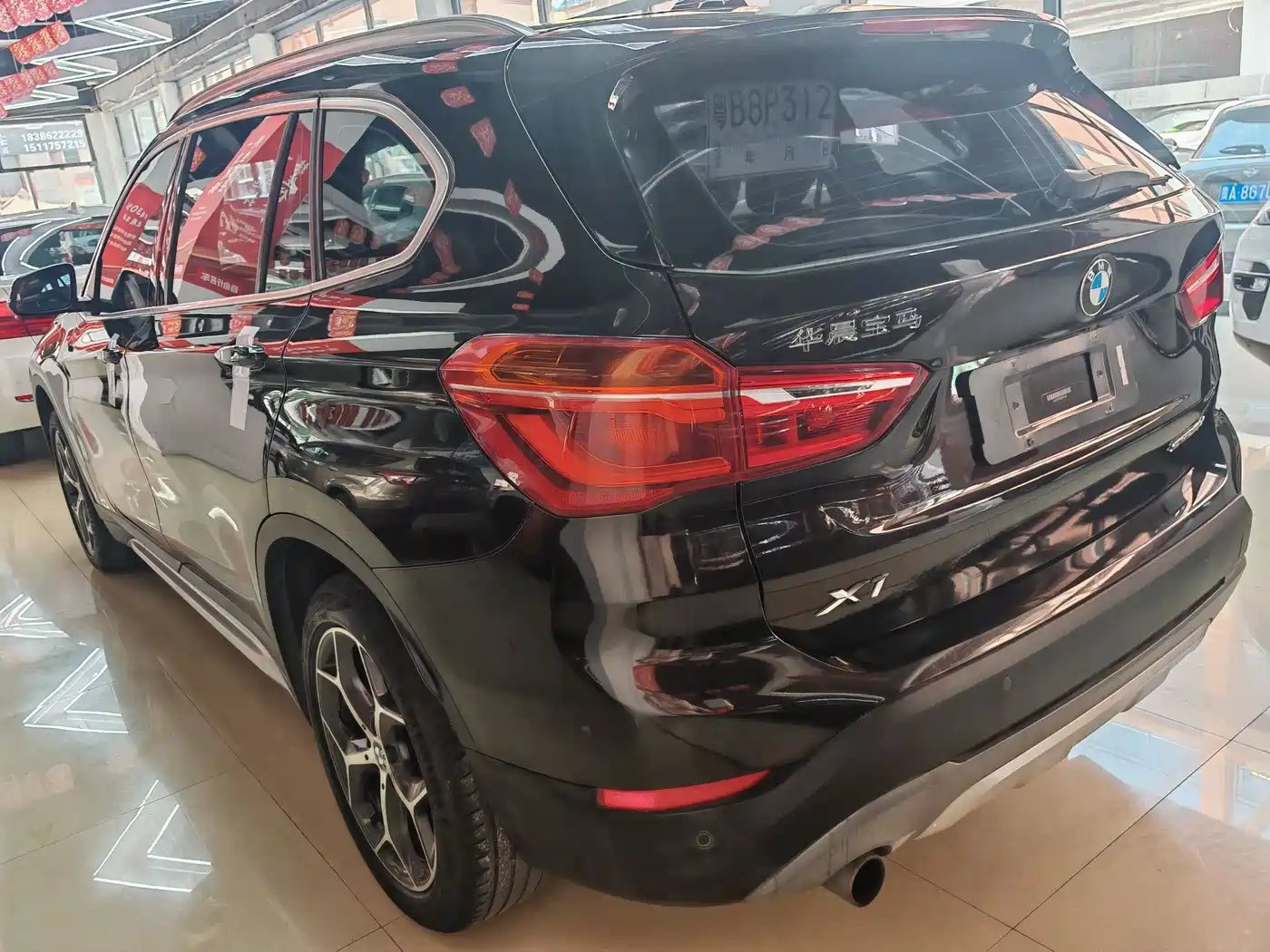 BMW X1 2019 sDrive18Li Premium Model фото 13