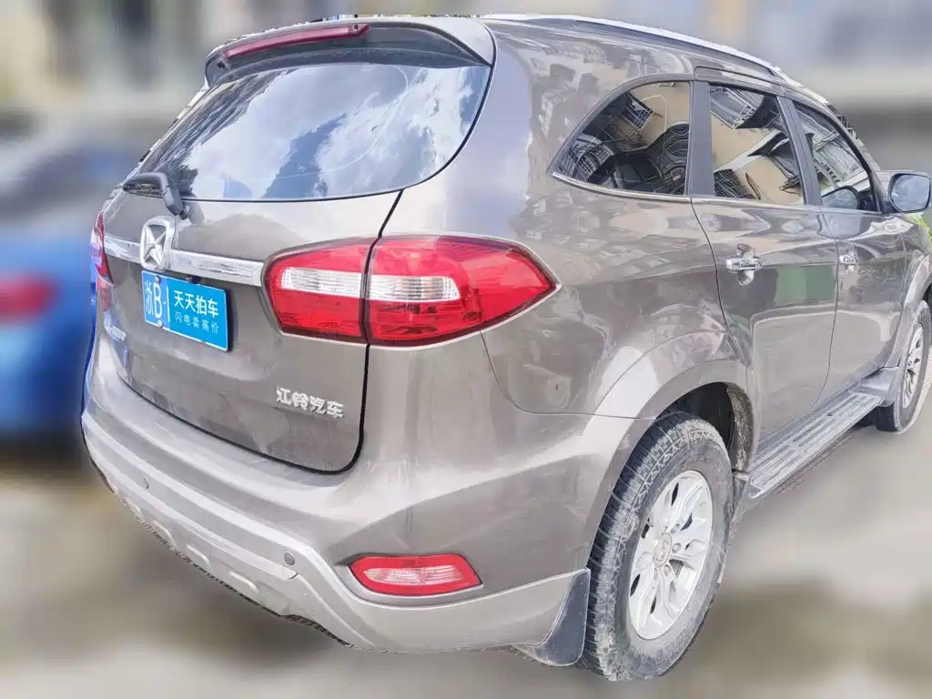 Jiangling Yusheng S350 2014 2013 2.4T Automatic 2WD Diesel Luxury 5-seater