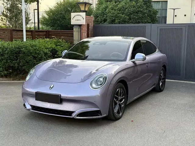 Ora Ora Lightning Cat 2022 555km Premium Edition