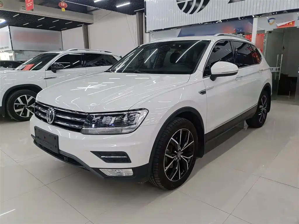 Volkswagen Tiguan L 2019 Facelift 330TSI Auto 2WD Smart Luxury China VI фото 2