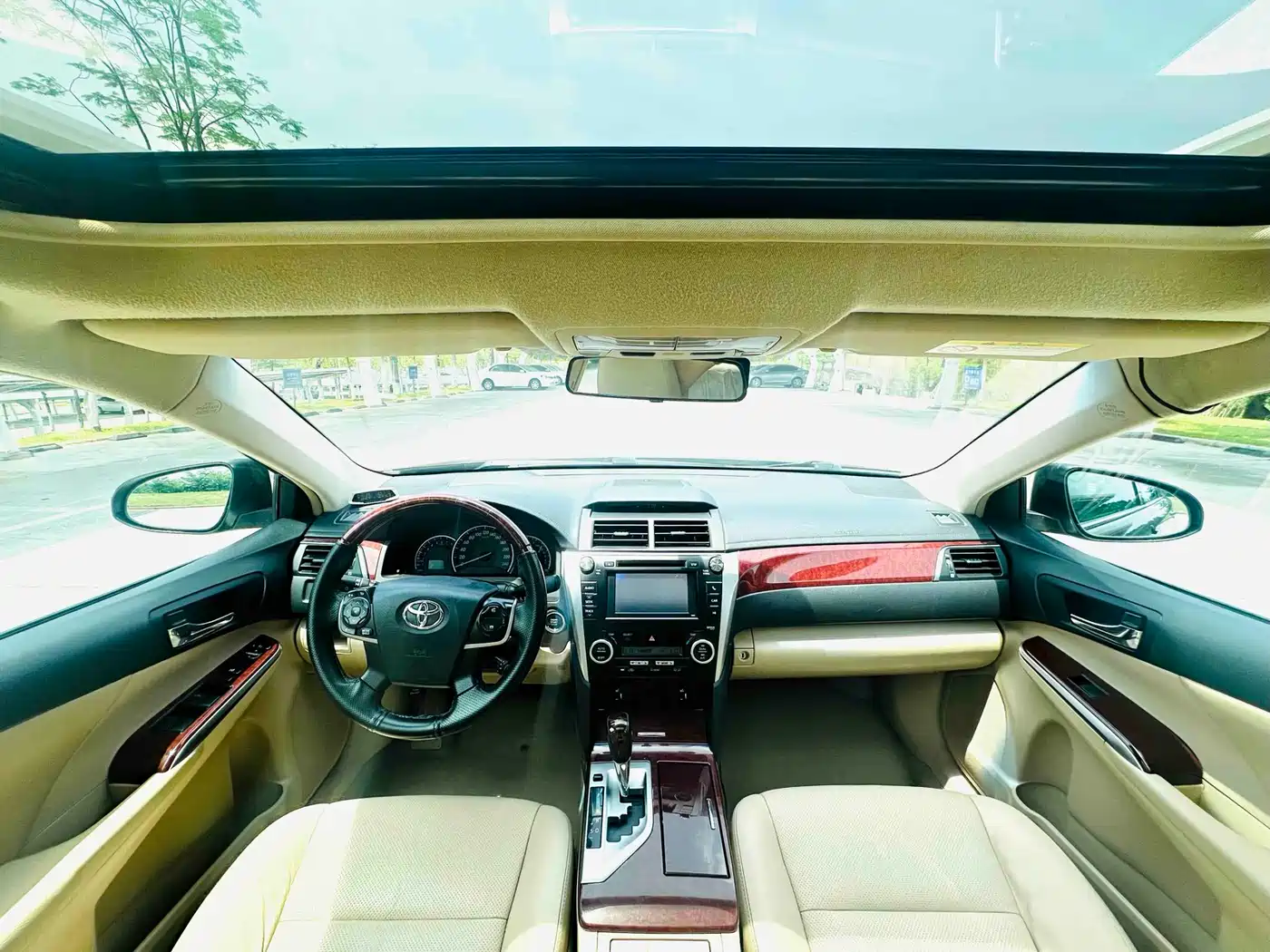 Toyota Camry 2012 2.5G Luxury Edition фото 14