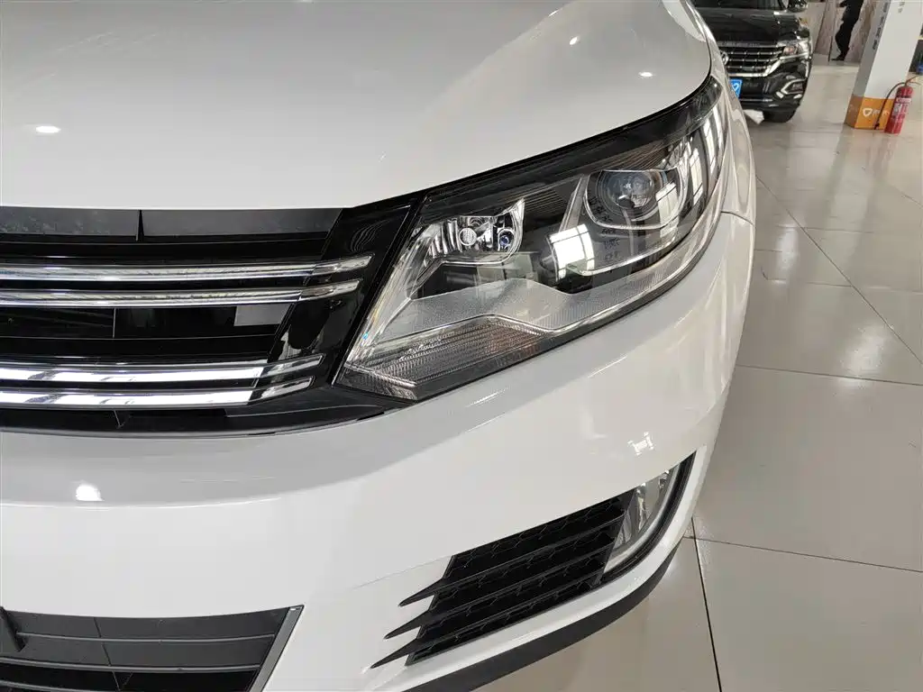 Volkswagen Tiguan 2017 300TSI Automatic 2WD Silk Road Comfort Edition фото 18