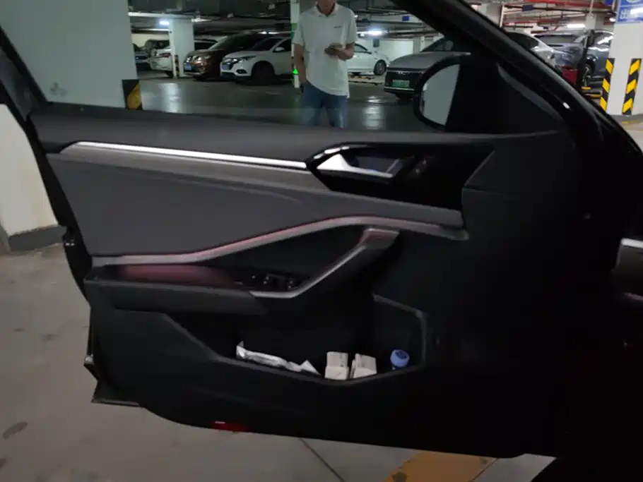Volkswagen Sagitar 2020 200TSI DSG Comfort China VI фото 7