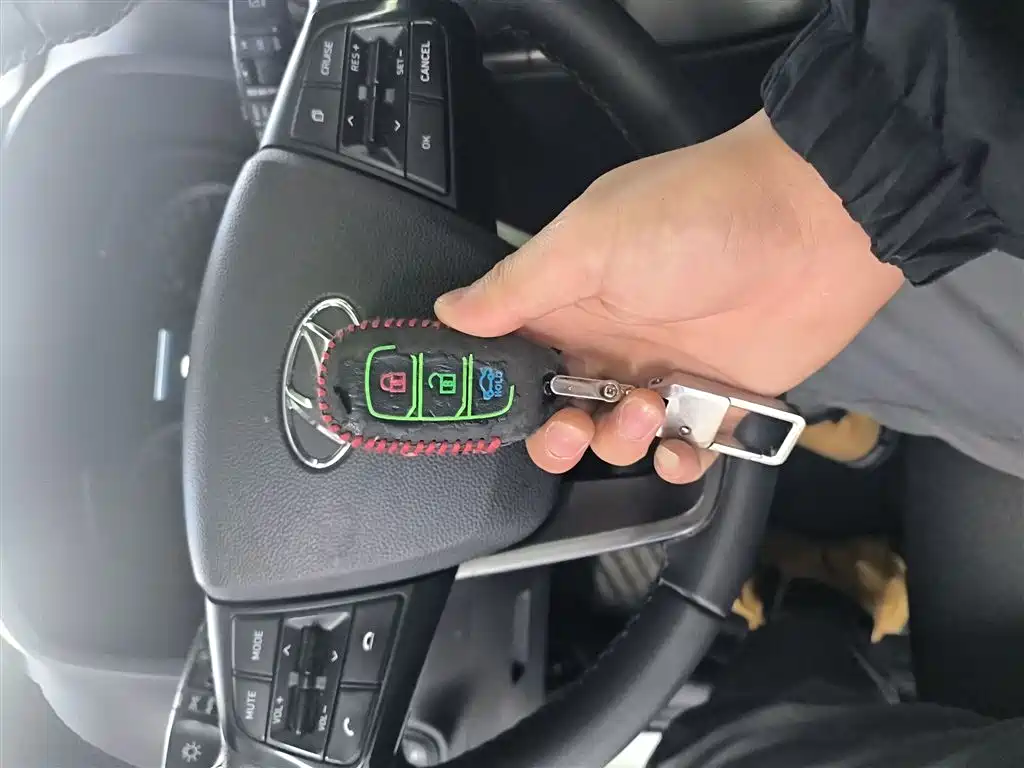 Hyundai Beijing Hyundai ix35 2019 2.0L Automatic 2WD Zhiyong·Enjoy China V фото 17