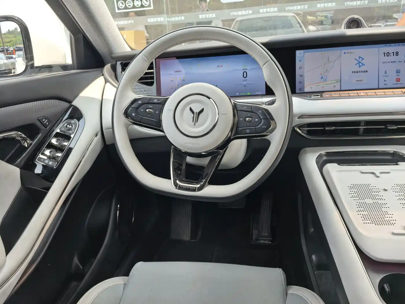 Voyah Auto VOYAH FREE 2025 2025 318 318km RWD Touring Edition