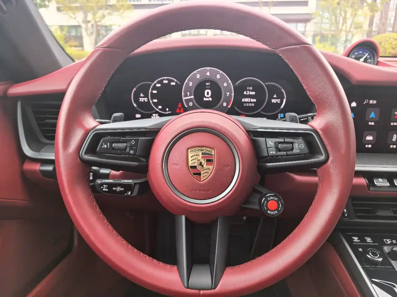 Porsche 911 2025 Carrera 3.0T фото 13