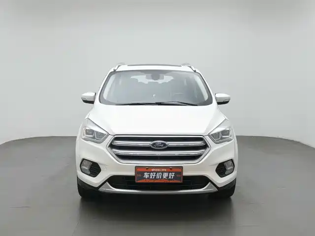 Ford Kuga 2017 EcoBoost 180 FWD Platinum — фото 3