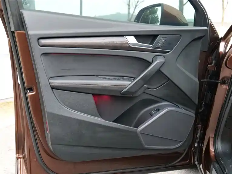 Audi Q5L 2018 40 TFSI Prestige Fashion (China V) фото 15