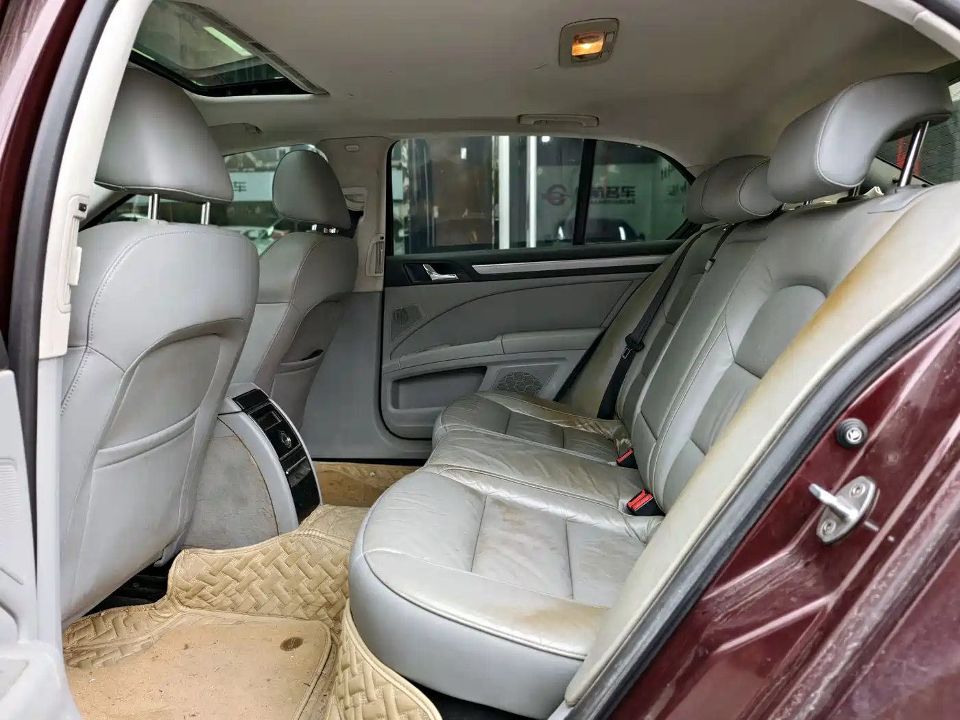 Škoda Superb 2012 1.8TSI Automatic Elegance Edition фото 11