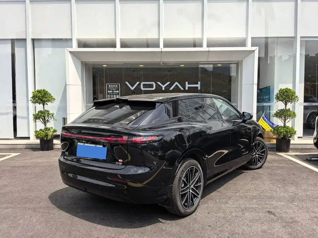 Voyah Courage 2025 2025 Base