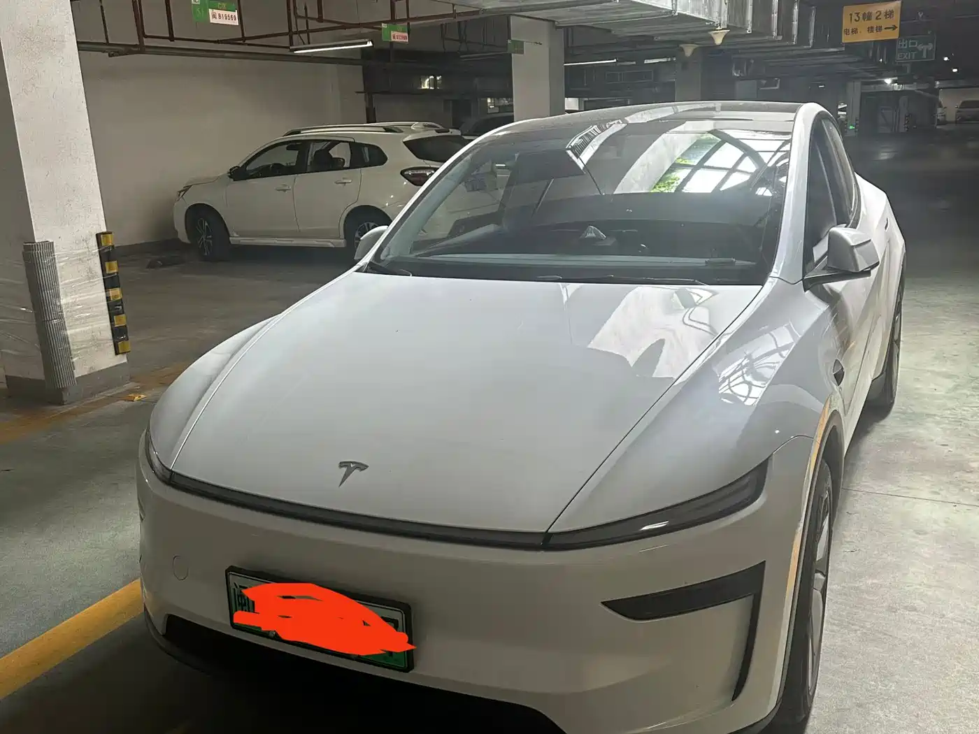 Tesla Model Y 2026 Long Range Rear-Wheel Drive