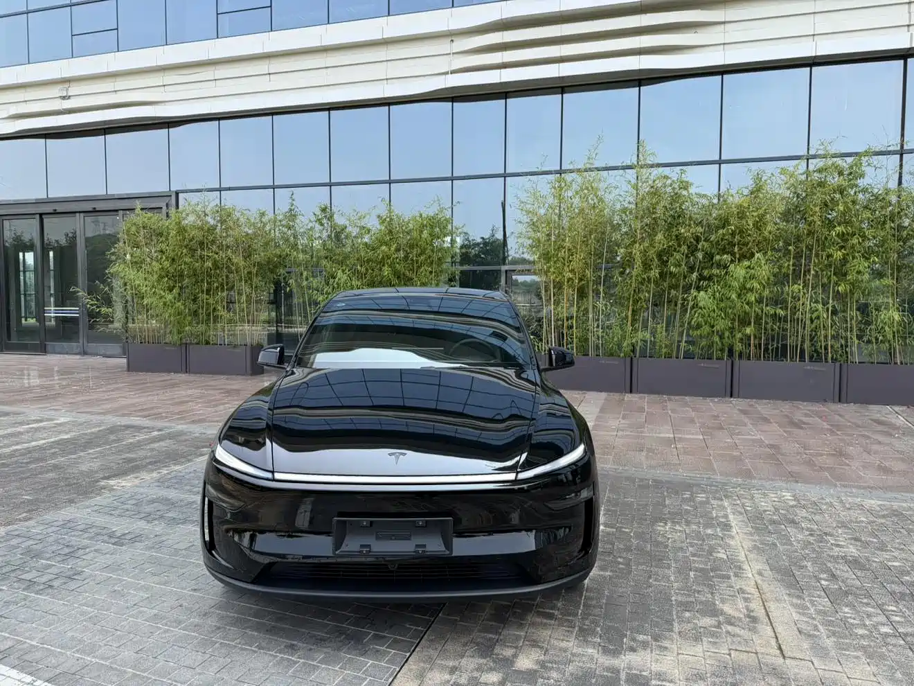 Tesla Model Y 2026 2026 Rear-Wheel Drive