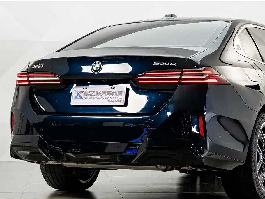 BMW 5 Series 2026 2025 530Li Premium M Sport Package