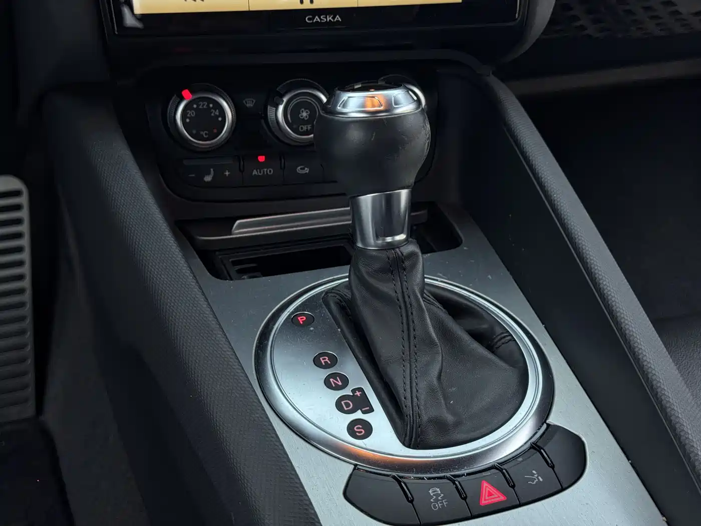 Audi TT 2014 TT Coupe 45 TFSI Premium Edition фото 15