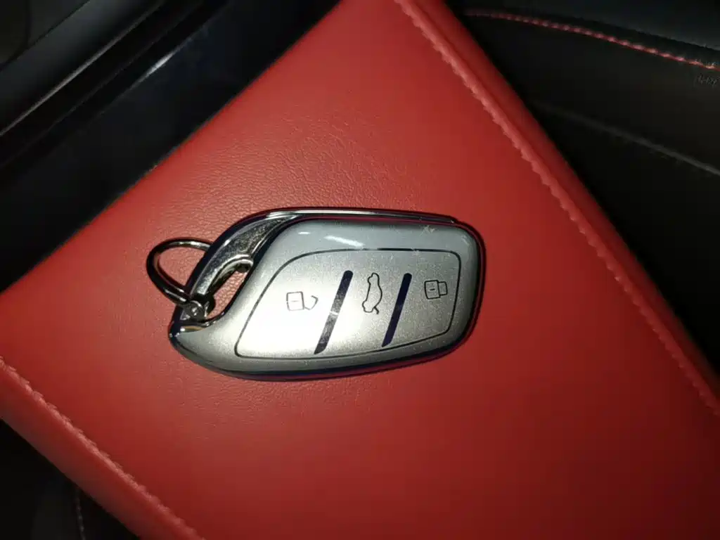 Фото 9 - MG MG5