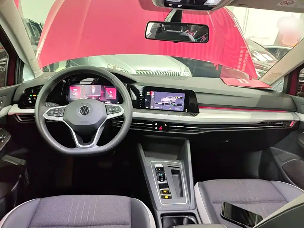 Volkswagen Golf 2024 2023 Facelift 280TSI DSG Pro