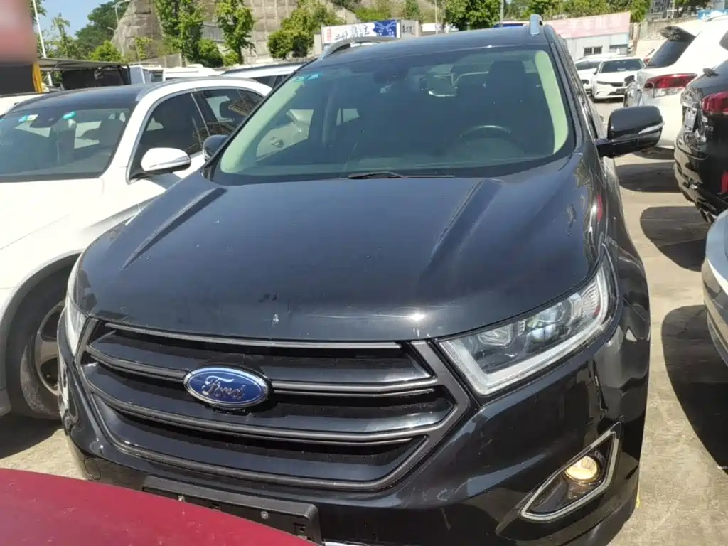 Фото 3 - Ford Edge
