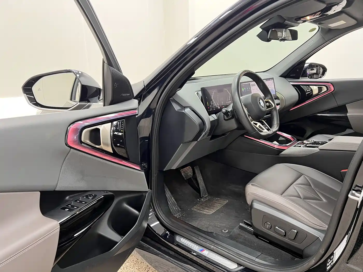 BMW X3 2025 xDrive30L Premium M Sport Package фото 14