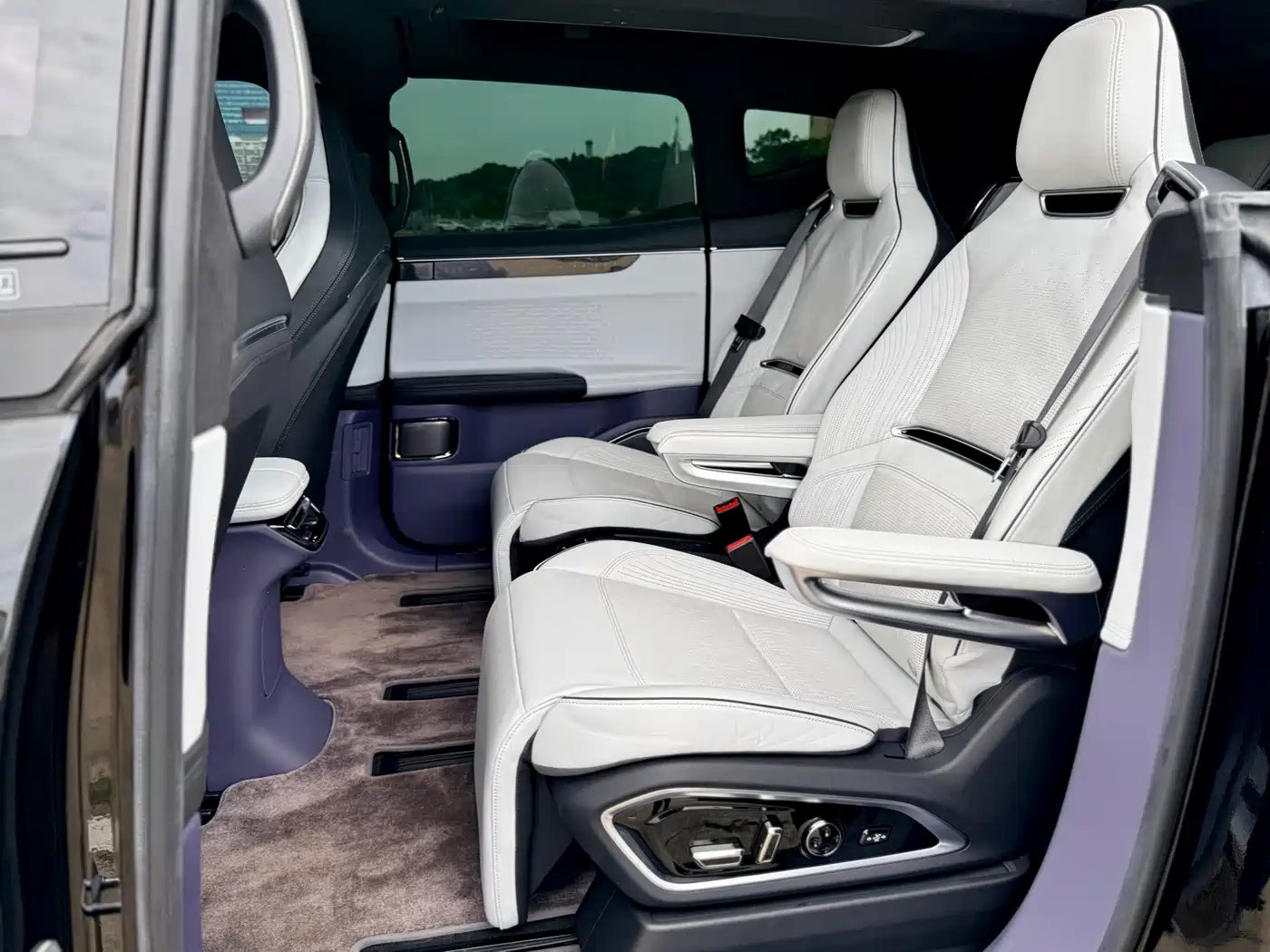 HiPhi X 2022 2021 Flagship Edition 6-Seater