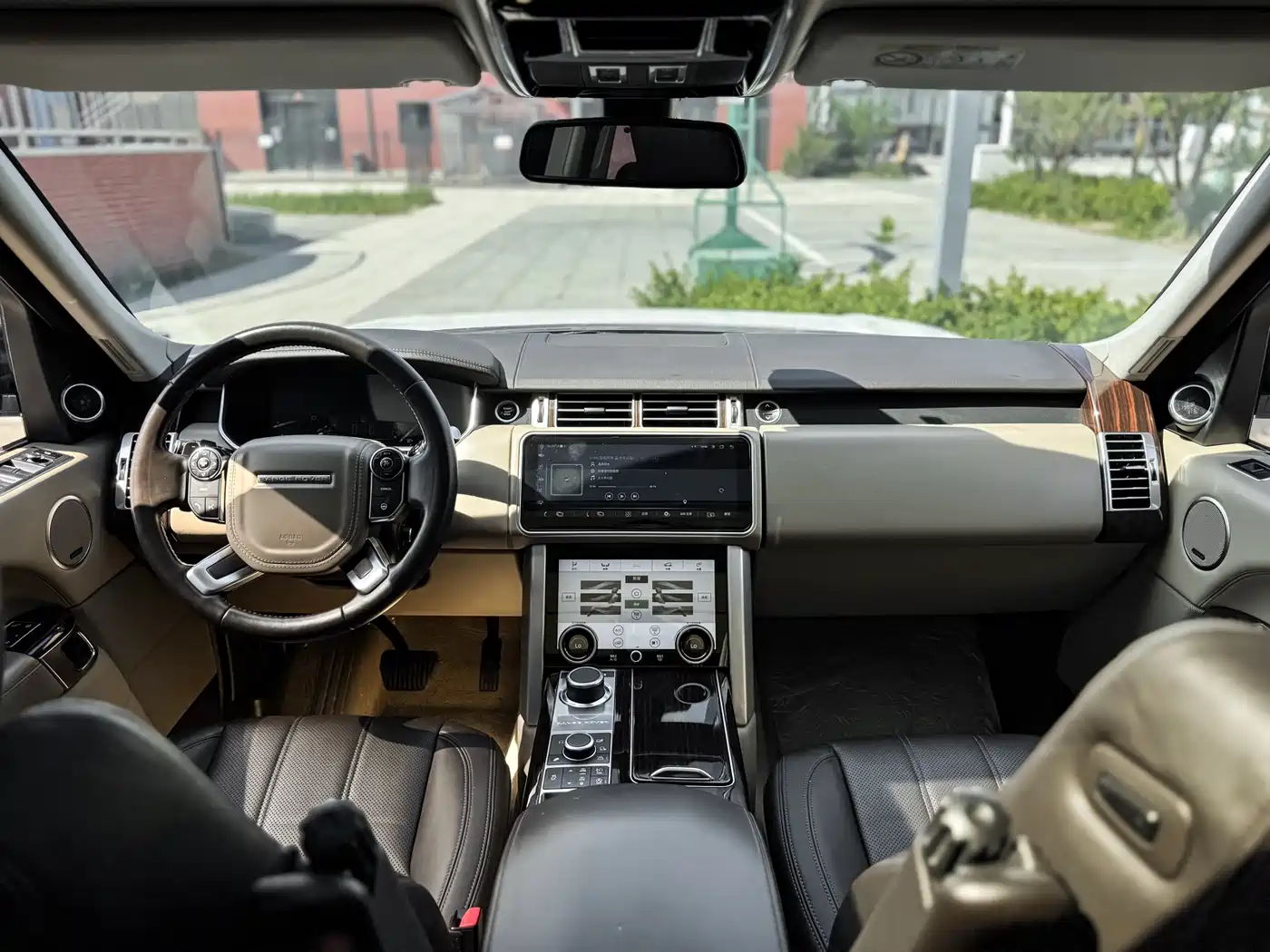 Land Rover Range Rover 2016 3.0 SC V6 Vogue LWB фото 13