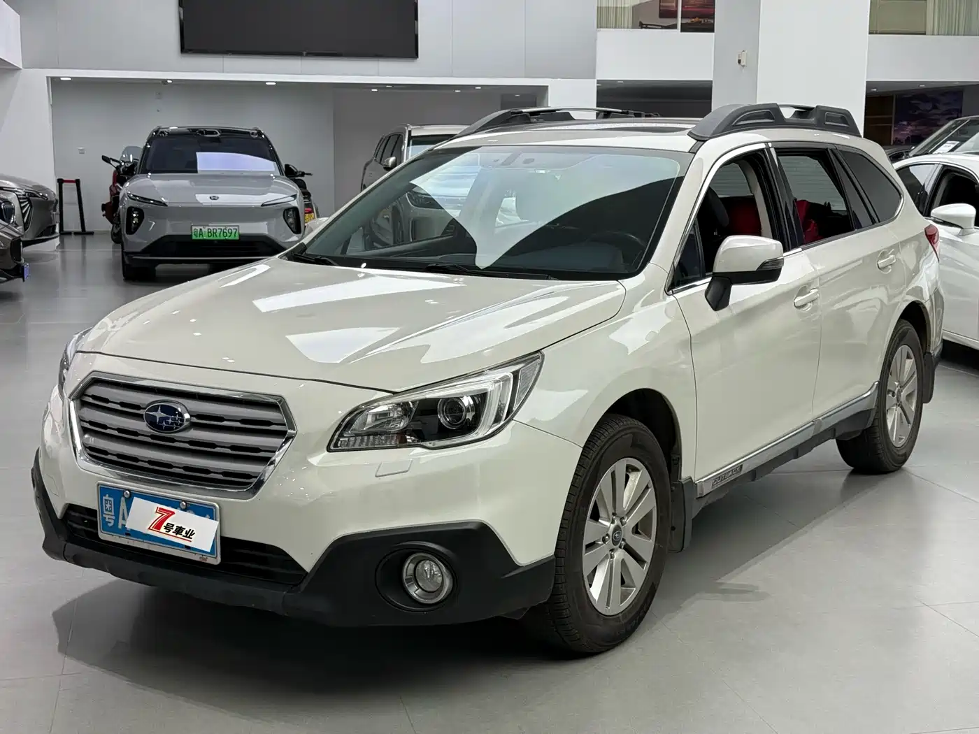 Subaru Outback 2015 2.5i Luxury Navigation Edition