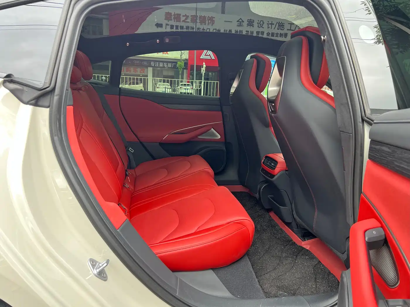 XIAOMI CAR XIAOMI SU7