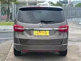 Фото 4 - Buick GL8