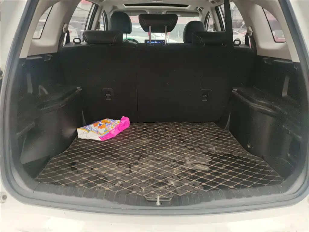 Haval M6 2021 PLUS 1.5T DCT Luxury Smart Connect фото 18