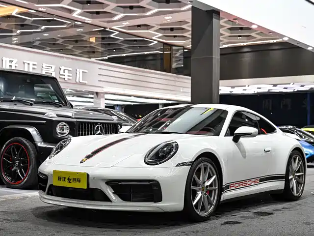 Porsche 911 2023 Carrera S 3.0T
