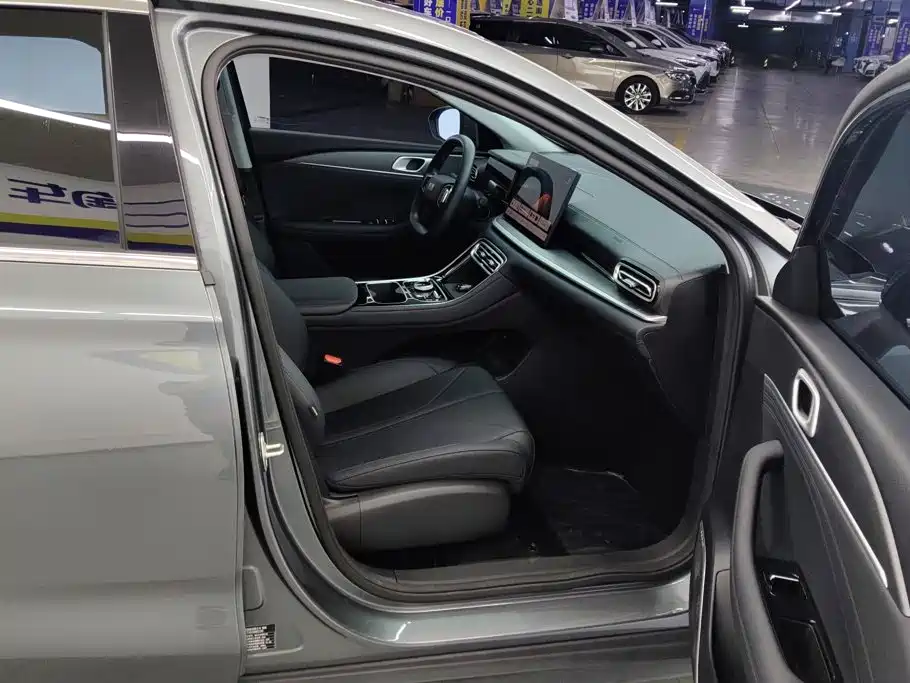 Geely Galaxy Galaxy Stellar 6 2026 2025 60km Voyager Edition