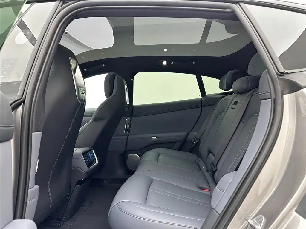 XIAOMI CAR XIAOMI YU7