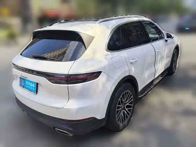 Porsche Cayenne 2019 Cayenne 3.0T — фото 2