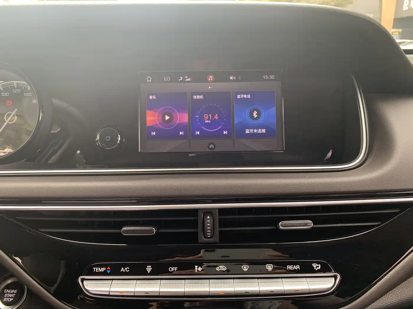 GAC Trumpchi Trumpchi M6 2019 270T Automatic Luxury (7-seater) China V фото 13