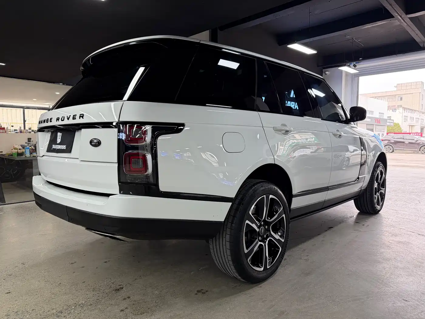 Land Rover Range Rover 2013 NA 5.0 V8 Vogue фото 13